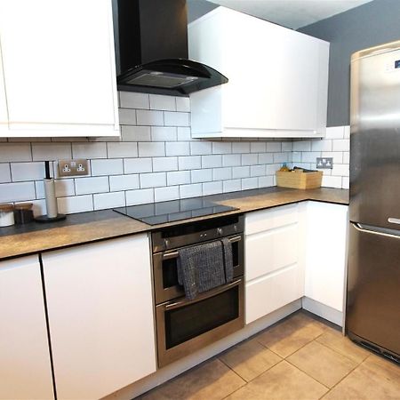 Large New-York Style Penthouse Apartment In Leeds City Centre With Contactless Check In Eksteriør billede
